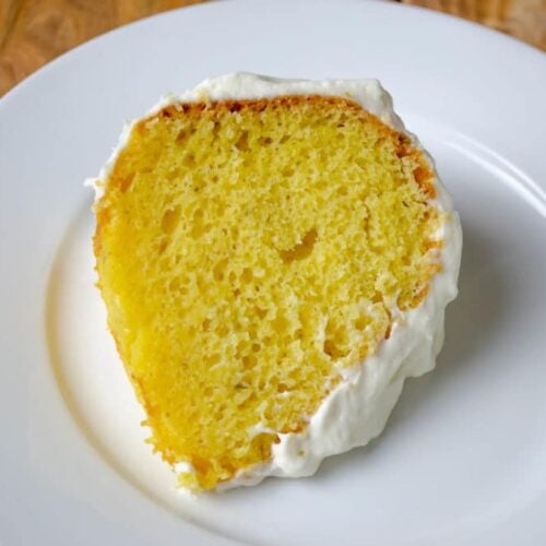 Lemon Wow Bundt Cake