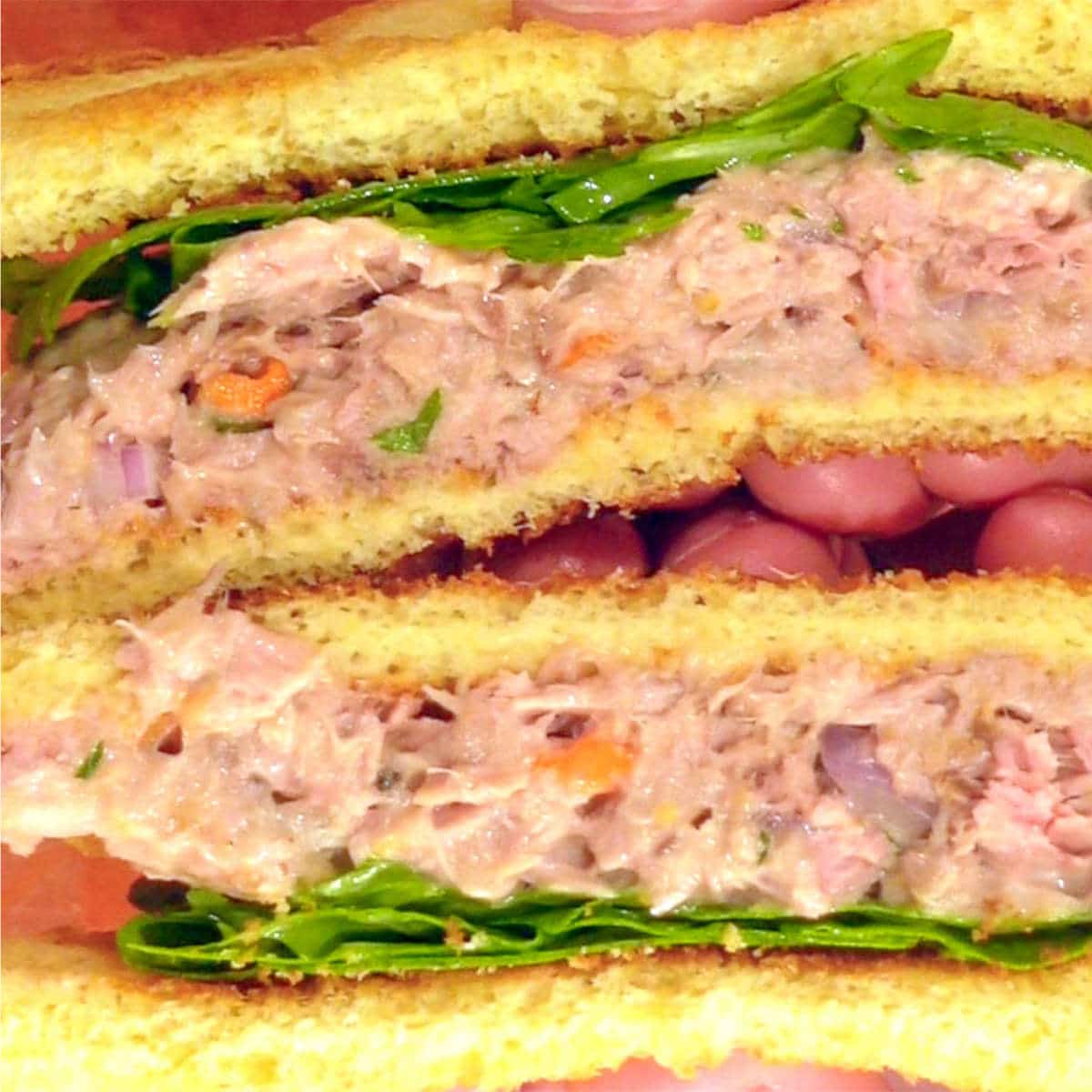 Lemon Pepper Tuna Fish Sandwich