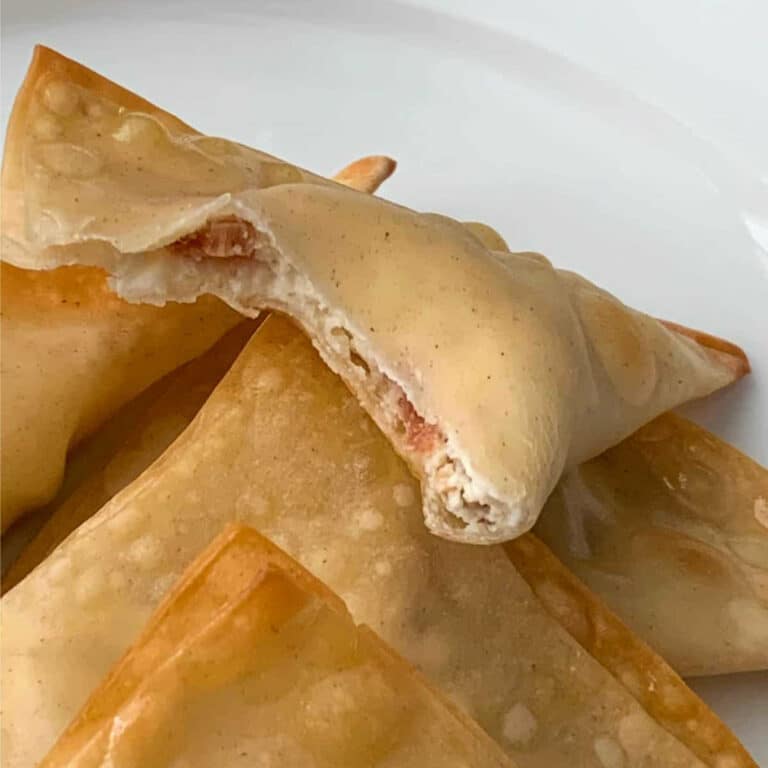 Baked Cream Cheese and Bacon Wontons