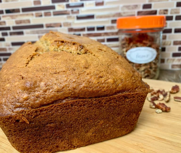 spicy applesauce bread