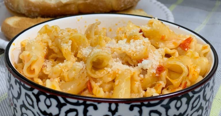 trader joe's cheesy hot pepper pasta