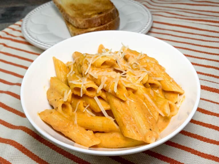 pumpkin penne pasta with toast