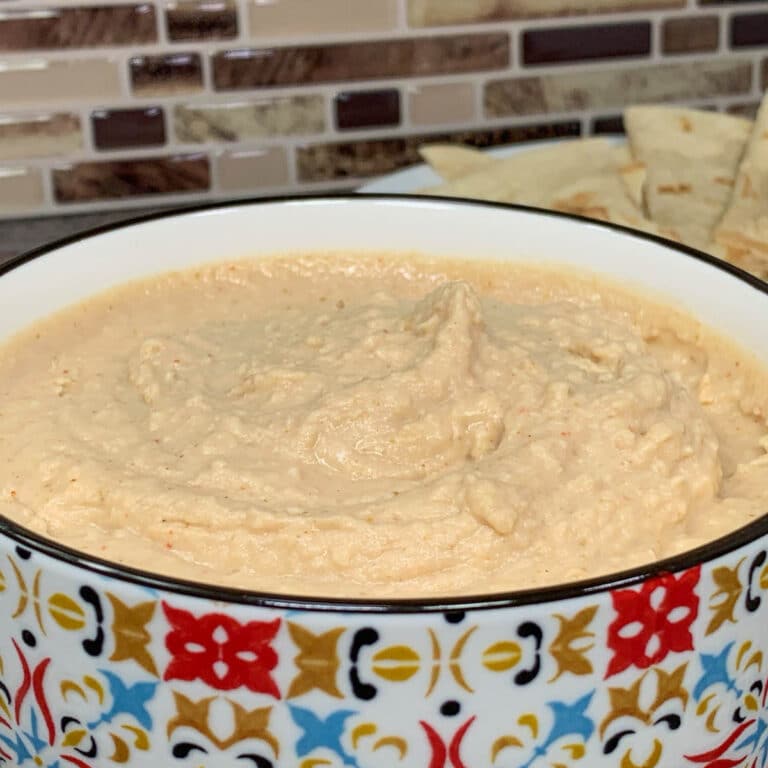 Copycat California Pizza Kitchen White Hummus