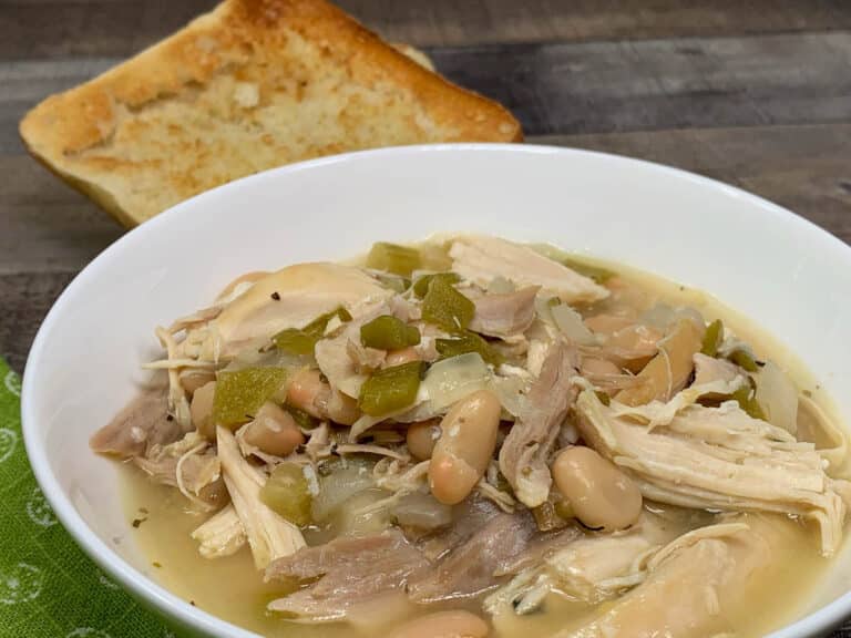 slow cooker white chicken chili