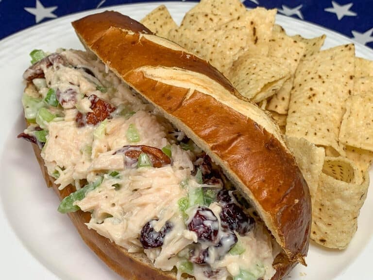 cranberry chicken salad sandwiches
