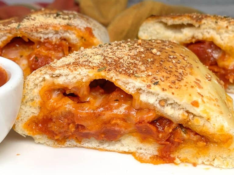 pepperoni calzones