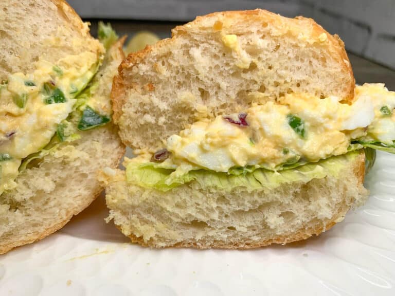 spicy egg salad sandwiches