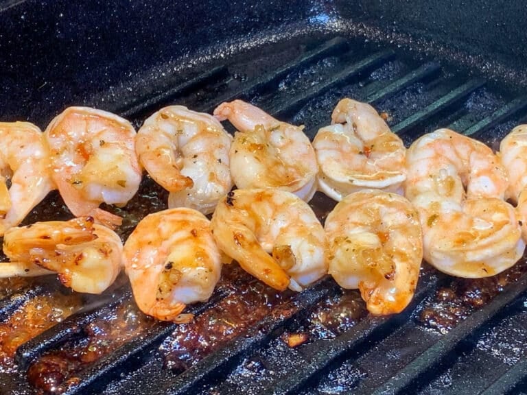 shrimp in grill pan