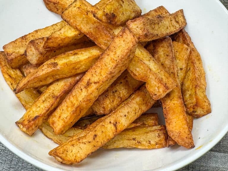 air fryer spicy french fries